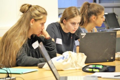 Orientierung-Camp in Zusammenarbeit mit der FHWS und des Alexander-von-Humboldt Gymnasium Schweinfurt