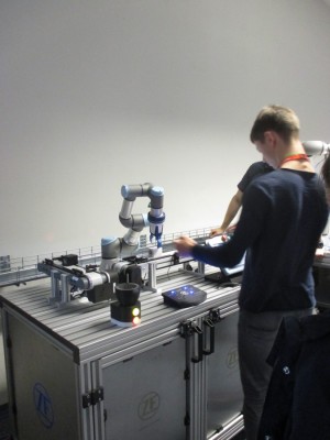 Besuch in dem Robotikzentrum der ZF Friedrichshafen AG